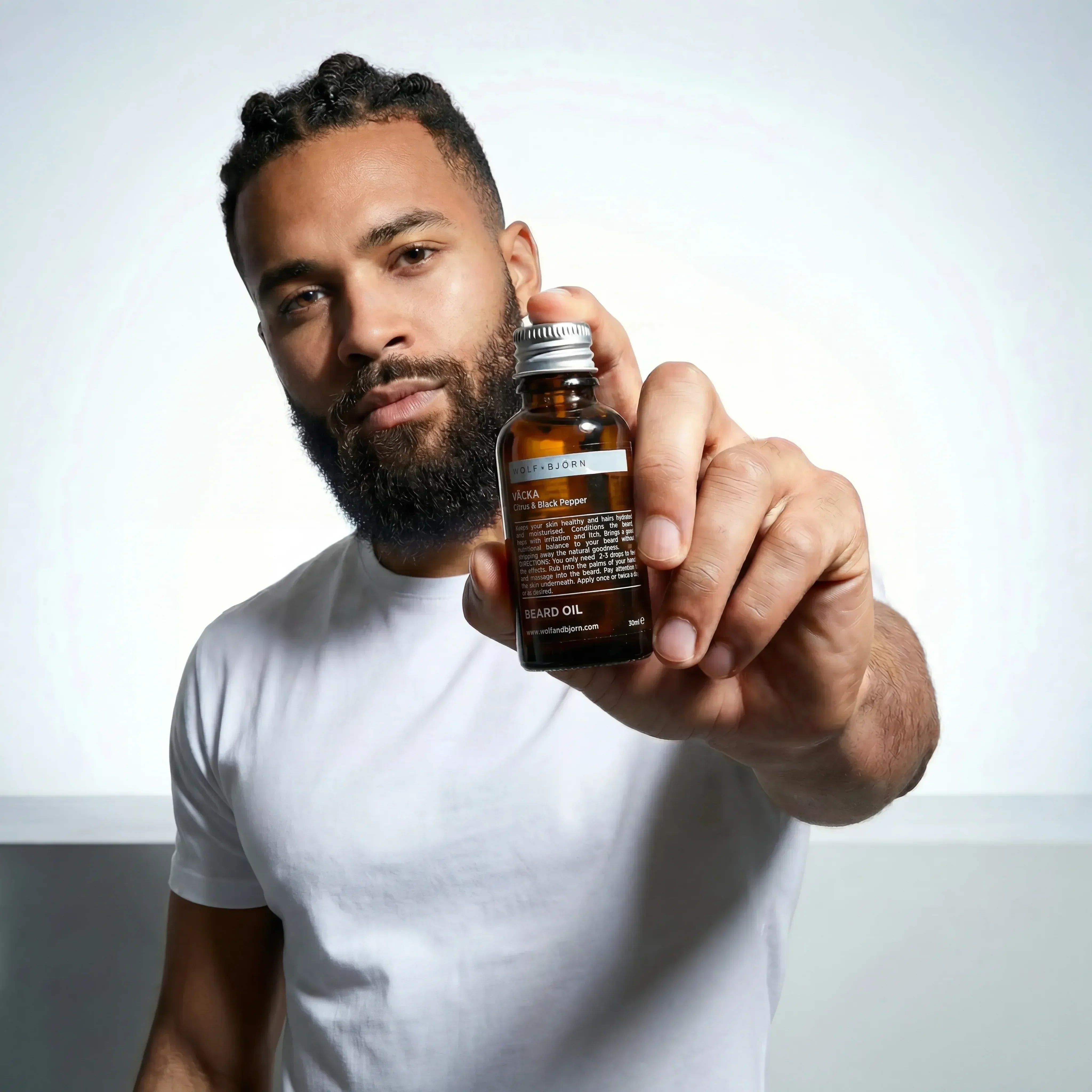 How to Fix a Patchy Beard (What Actually Works) | WOLF & BJÖRN