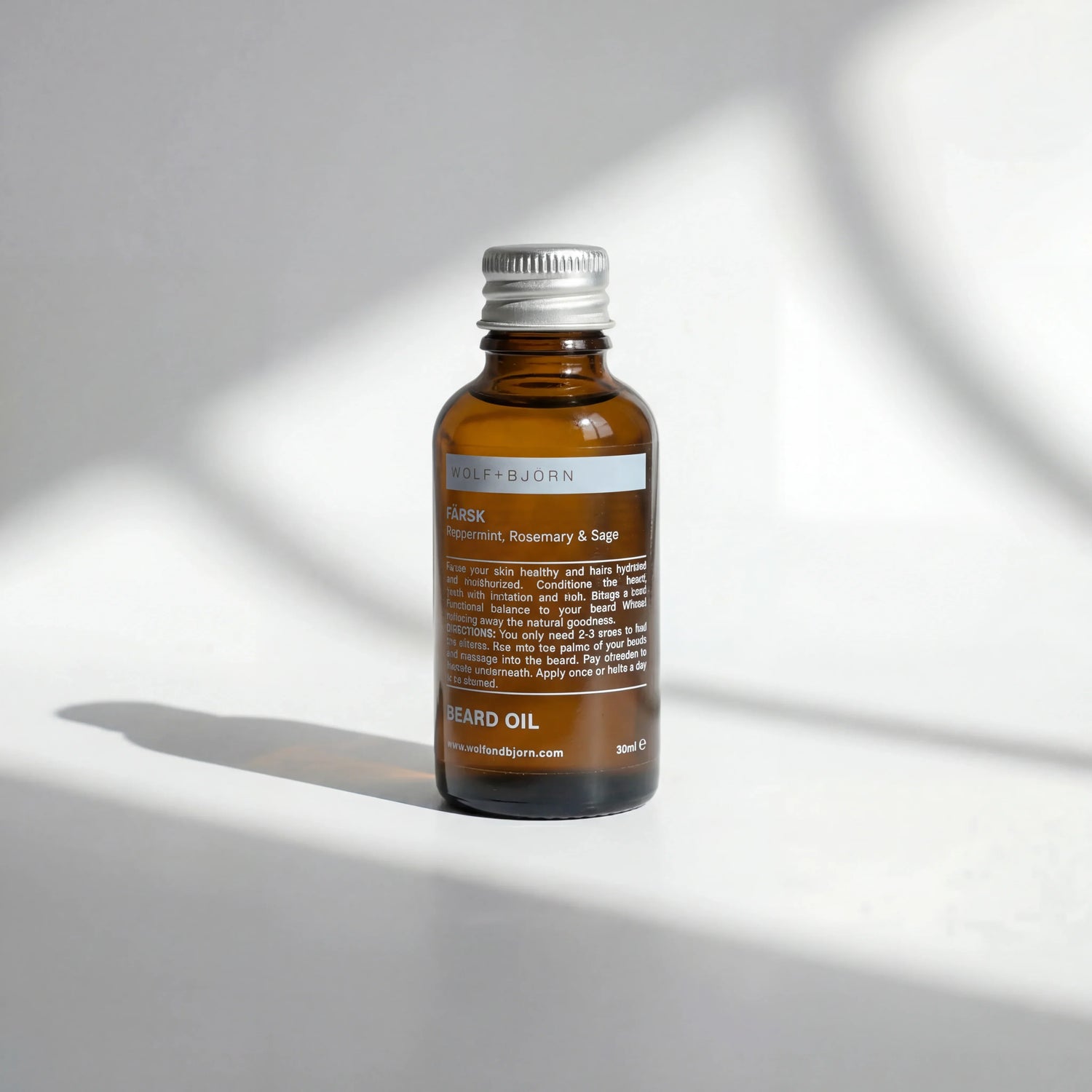 Beard Scrub vs Beard Oil for Flaky Skin: What Actually Works?