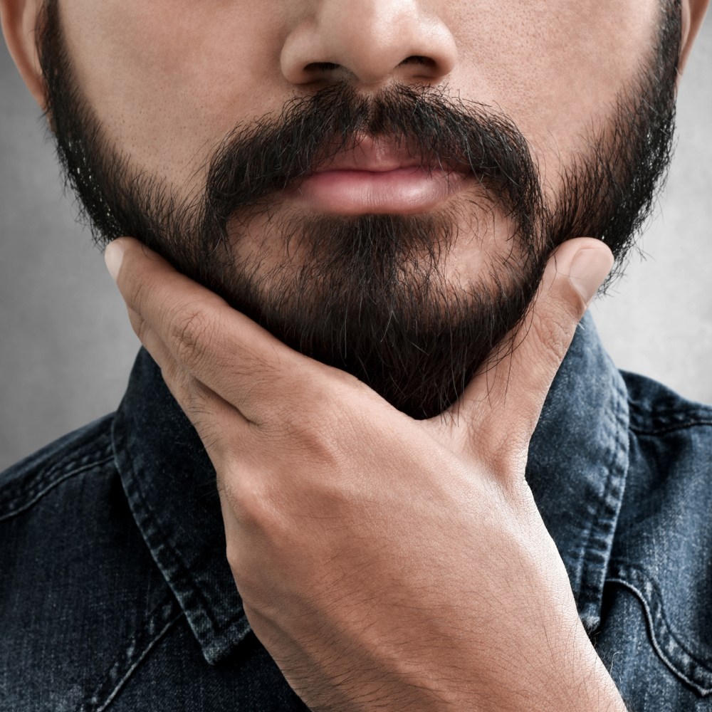 The Transitioning Beard: Expert Tips for Growing a Beard Gracefully and Elegantly